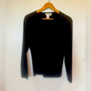 Coldwater Creek Women’s M Silk blend Sweater 
Holiday Essential Basic Lagenlook